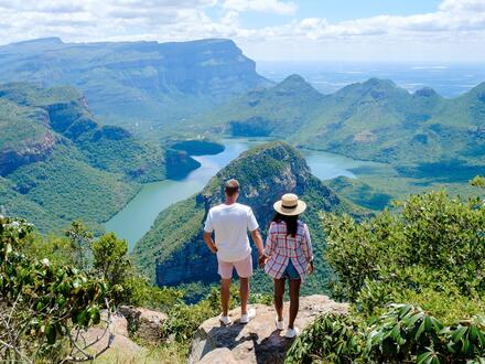 18 Tage Rundreisen Südafrika, Botswana & Simbabwe: Safari-Abenteuer im südlichen Afrika & Kapstadt-Flair im 3-Sterne-Hotel Unkategorisiert online kaufen