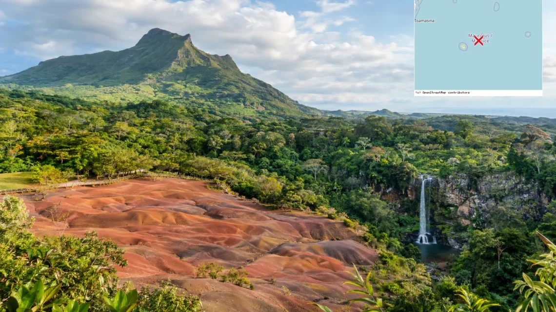 Reiseziel mit Lagekarte in Chamarel, Afrika
