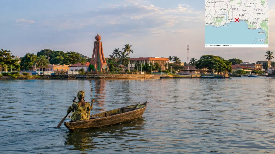 Reiseziel mit Lagekarte in Porto-Novo, Afrika
